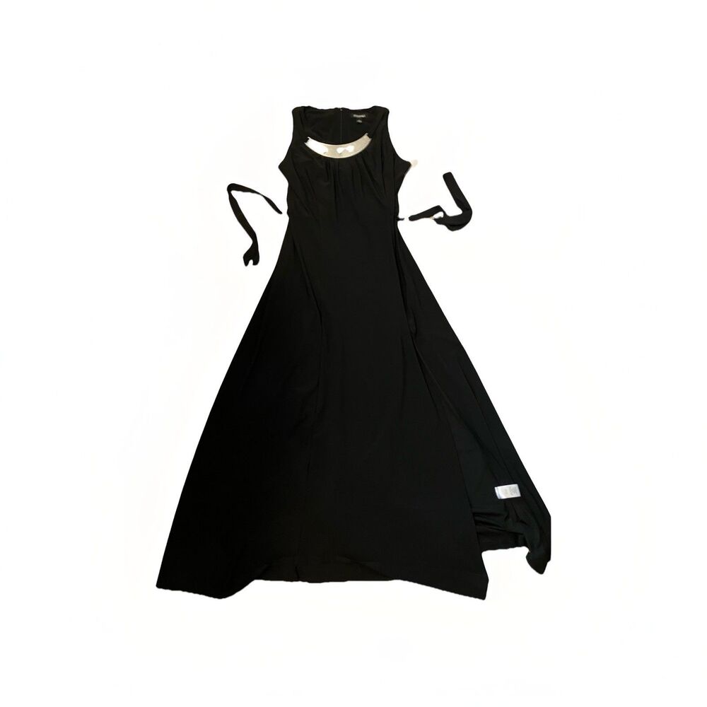 Roz & Ali Dress Black sleeveless long A-line, size 2, silver necklace attached